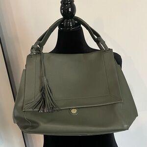 Green leather tote bag with tassel detail #leatherbag